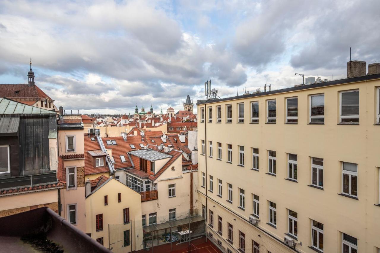 Old Praag